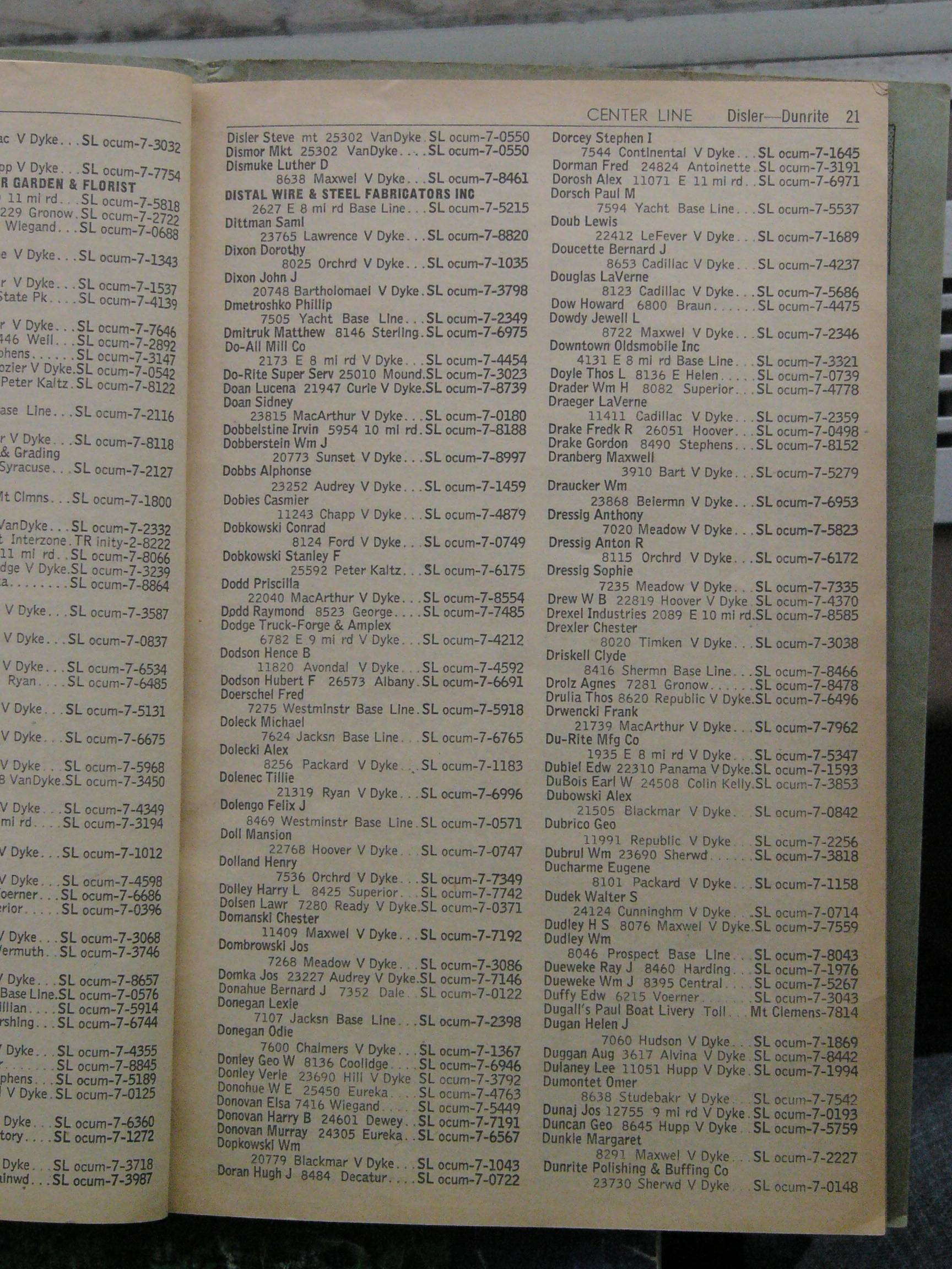 23_Disler-Dunrite.jpg (1728x2304; 553347 bytes)