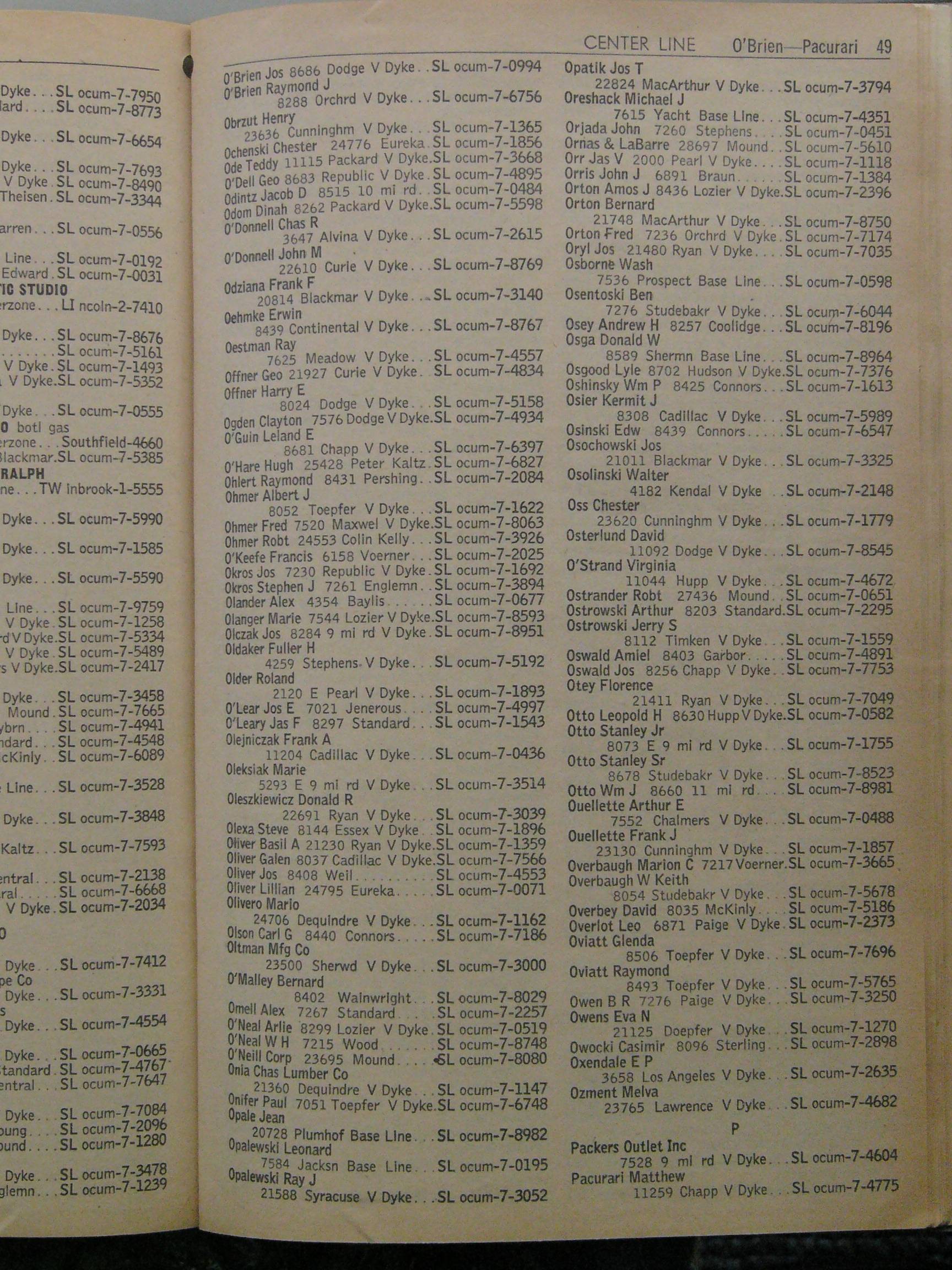 51_OBrien-Pacurari.jpg (1728x2304; 555444 bytes)